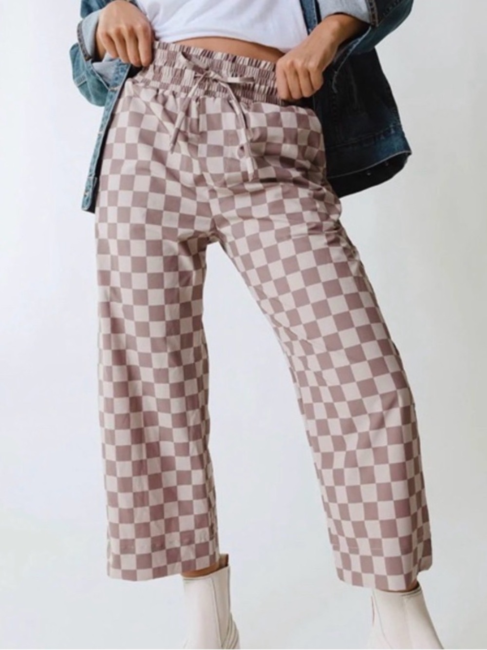 NWT Albion Fit Checkered Aubrey
Wide Leg Pants